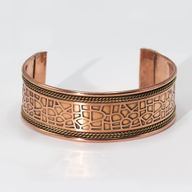 Kupferne breite Armbänder mit Messingdekor (sortiert)