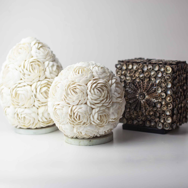 Boho-Lampe aus natürlicher Muschel