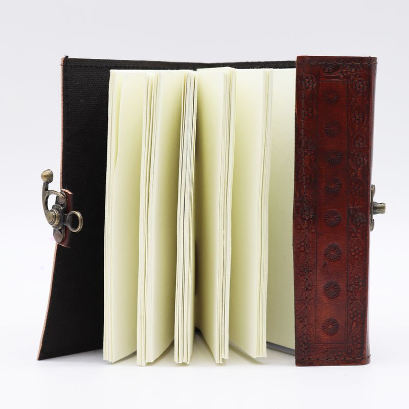 Two Dragons - Esoterisches Notizbuch - Antikgrau - 200 Seiten Stichkante - 17,5 x 12,5 x 3 cm