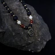 Halskette „Essenz des Vulkans“ – Spirituelles Erwachen