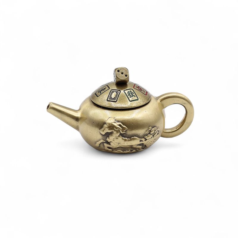 Feng Shui Fortune - Glücksteekanne mit Würfeldrehung