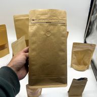 Mittlerer Kaffeebeutel mit Aromaventil – 13,5 x 26,5 cm (500 g)