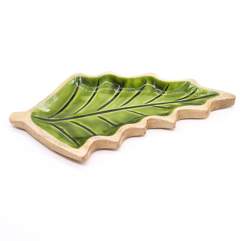 Lost in the Forest – Emaillierte Holzschale mit Blättern – 33 x 17 cm