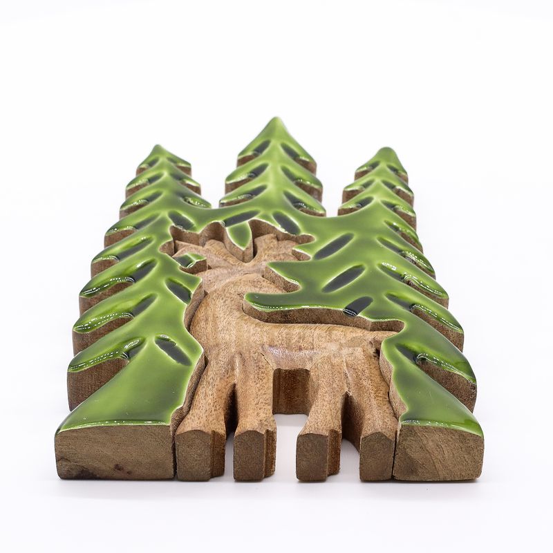 Lost in the Forest – Hirsch im Wald, 3D-Holzdekoration – 25 x 15 cm