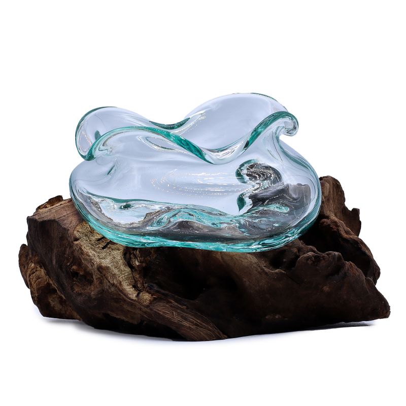 Gewellte Schale aus geschmolzenem Glas auf Holz, 18 cm