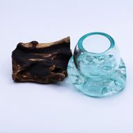 Mini-Goldfischglas aus geschmolzenem Glas auf Holz, 20 cm