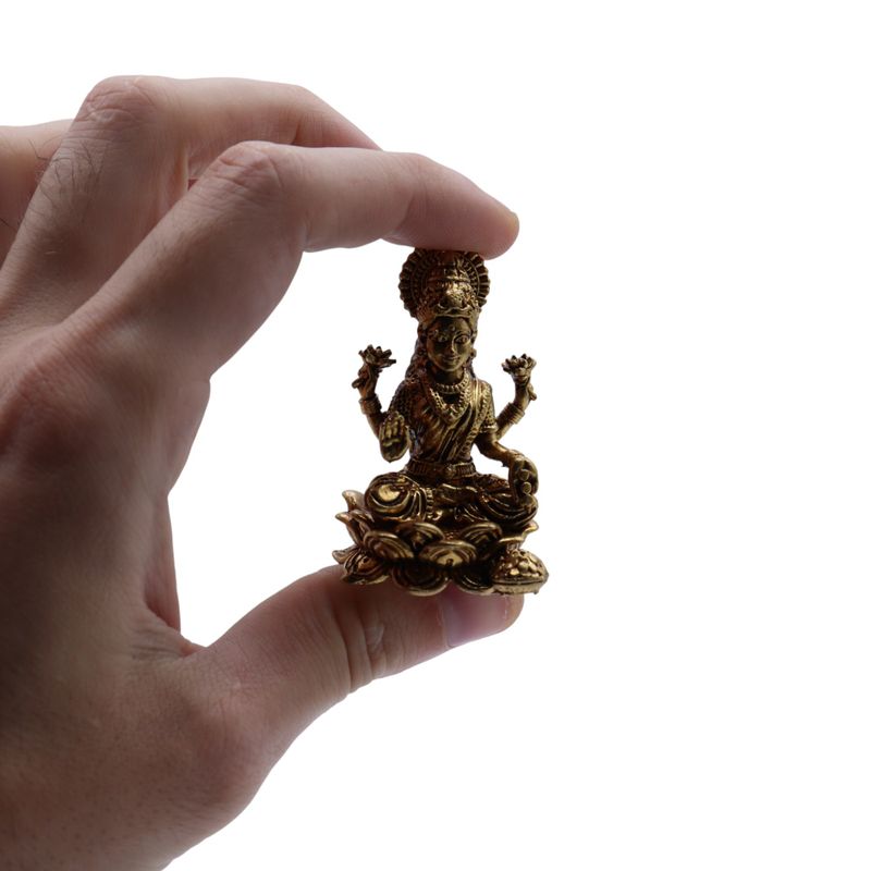 Miniaturgötter aus Messing – Lakshmi (52 g) – 49 mm