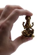 Miniaturgötter aus Messing – Lakshmi (52 g) – 49 mm