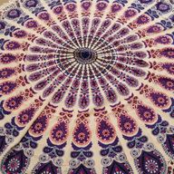 Kleines Mandala-Rundstickerei aus Baumwolle (130 cm) – Pfauenviolett