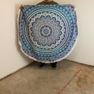 Kleines rundes Mandala-Baumwollbild (130 cm) – Klassisches Blau