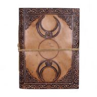 Verschiedene esoterische Ledernotizbücher (6x4,5") - Vitrine