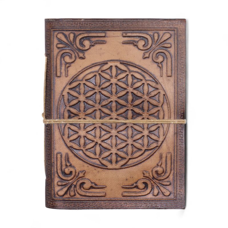 Verschiedene esoterische Ledernotizbücher (6x4,5") - Vitrine