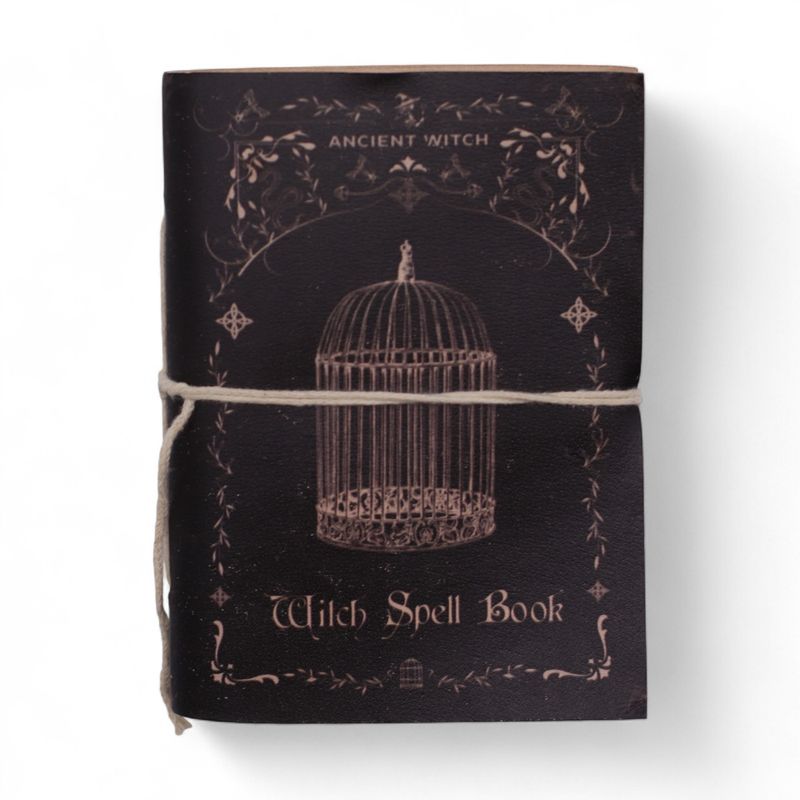 Verschiedene Hexenritual-Notizbücher – Leder (6 x 4,5 Zoll) – Vitrine (Sandra Design)