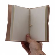 Verschiedene Hexenritual-Notizbücher – Leder (6 x 4,5 Zoll) – Vitrine (Sandra Design)