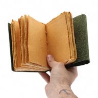 Dicke Notizbücher aus Leder mit Büttenrand (5 x 3,5 Zoll) – Grünes Labyrinthmuster