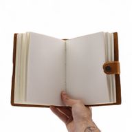 Notizbücher mit Lederprägung (7 x 5 Zoll) – Hellbraunes Blumenmuster – 200 Seiten