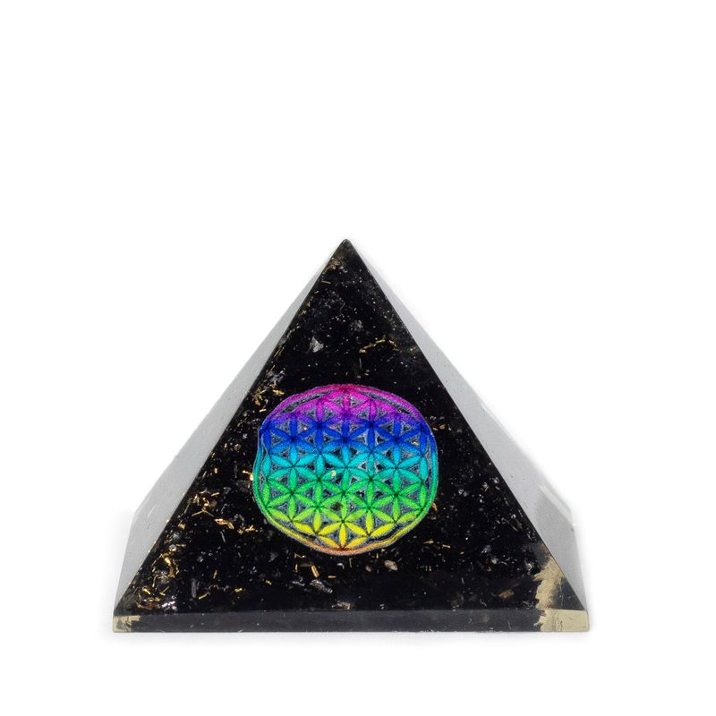 Kleine Organitpyramiden 5,5 x 4,5 cm – Blume des Lebens – Schwarze Turmalinsplitter