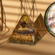 Med Orgonit-Pyramiden 7x6cm - Umwickelter Amethyst - Kupferchips