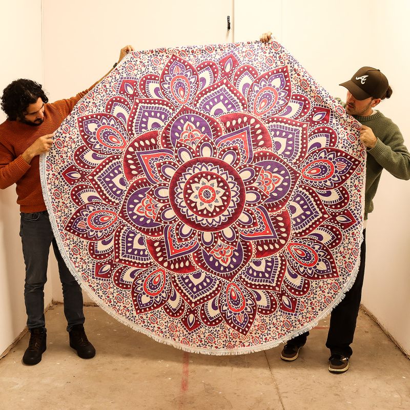 Großes rundes Mandala-Kunstwerk (180 cm) – Rosa & Lila
