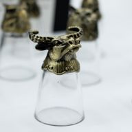 Bottom Up Schnapsgläser (25 ml) – Wald & mystische Kreaturen – Antikbronze