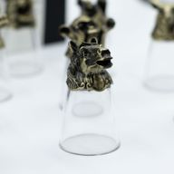 Bottom Up Schnapsgläser (25 ml) – Chinesische Tierkreiszeichen – Antikbronze