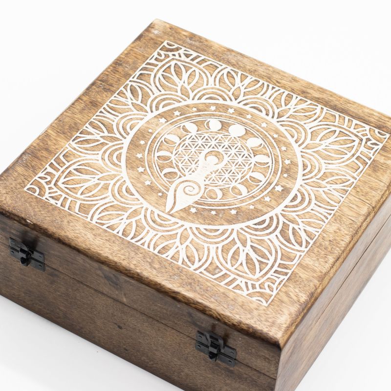 Extra große Mangobox – Mondphasengöttin