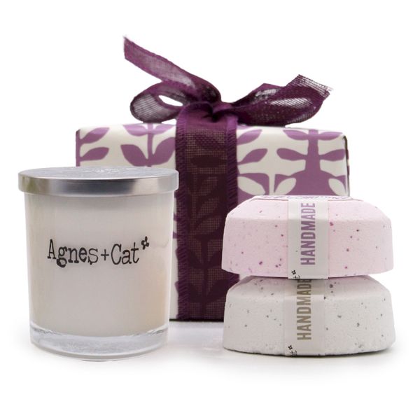 Geschenkbox – Mondstein (Kerze) + Provence & Tee und Rosen (Badebombe)