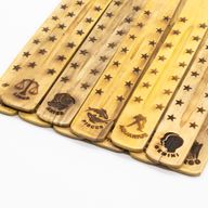 Räucherstäbchenhalter aus Mangoholz – Zodiac Designs