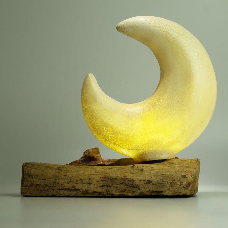 Drift Glow Lampe mit halbmondförmigem Lampenschirm und Crackle-Effekt – Grau