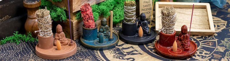 Mehrzweck-Räucherteller mit Buddha-Motiv – Naturfarbener Terrakotta-Stil