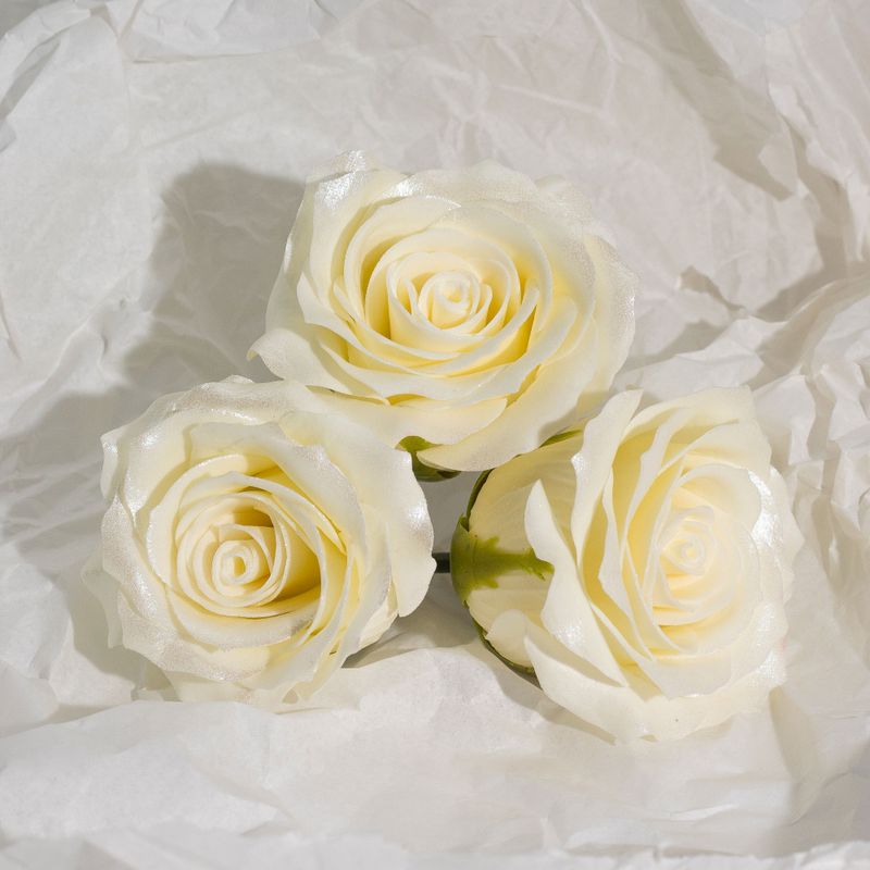 Seifenblume (5-lagig) Nur dekorative Rose – Seidenbesatz – Brautperlenblüte