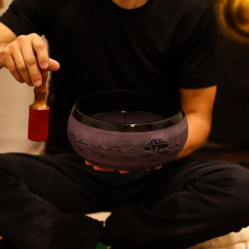 Extra laute - Pilzförmige Klangschale - 23 x 10,5 cm, 1,3 kg - Purple Haze