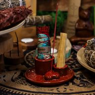 Palo Santo Stick & Smudge Holder - Mandala - Rot mit Herzglanz