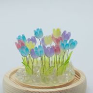 Floral Glow Gartenkuppel – 20 mehrfarbige Tulpen – LED-USB