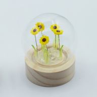 Floral Glow Gartenkuppel – 5 Sonnenblumen – LED-Batterie