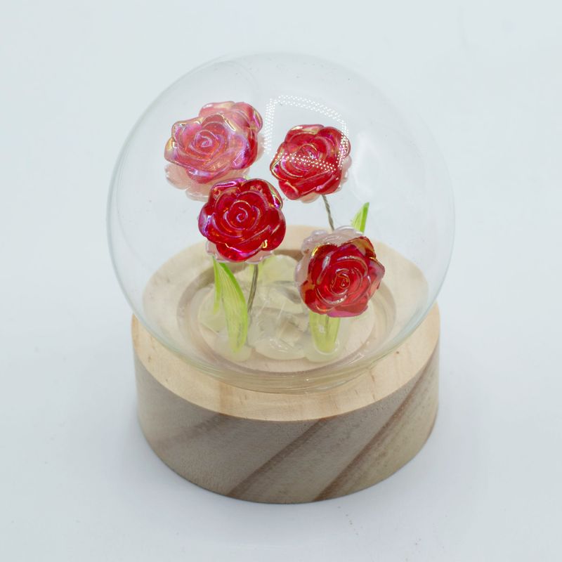 Floral Glow Gartenkuppel – 5 rote Rosen – LED-Batterie
