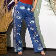 Loungehose - Handgemaltes Evil Eye-Design in sattem Blau und Gold M-L