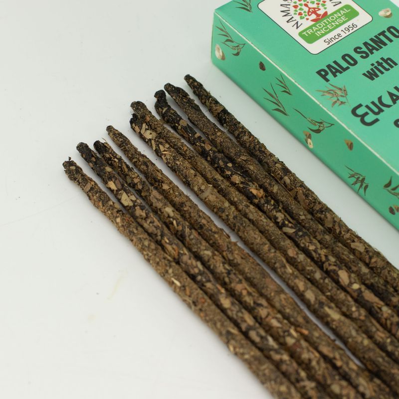 Earth Inspired Räucherstäbchen-Displaypackung (4x12 Düfte) (05-08)