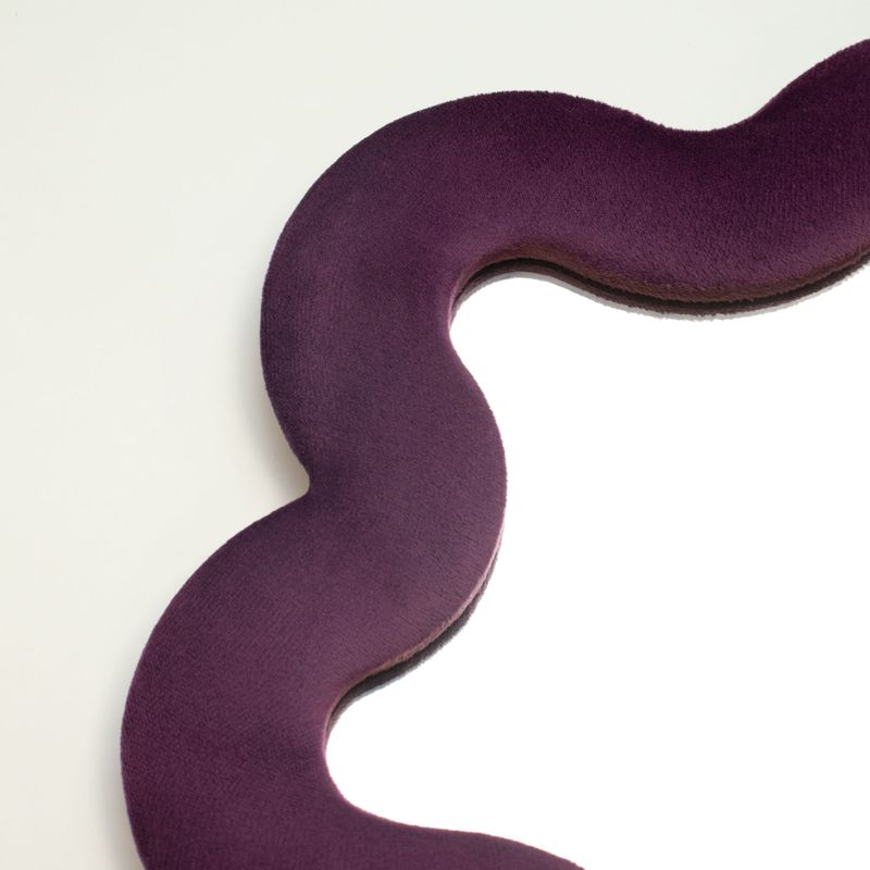Weiche, geschwungene Spiegel – Stern – Mauve (33) – 33 x 231 x 2,3 cm
