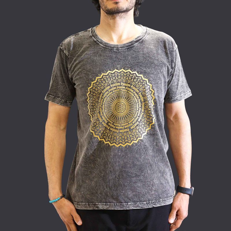Nomad T-Shirts und Tragetaschen Starter-Set mit kostenlosem Kleiderständer