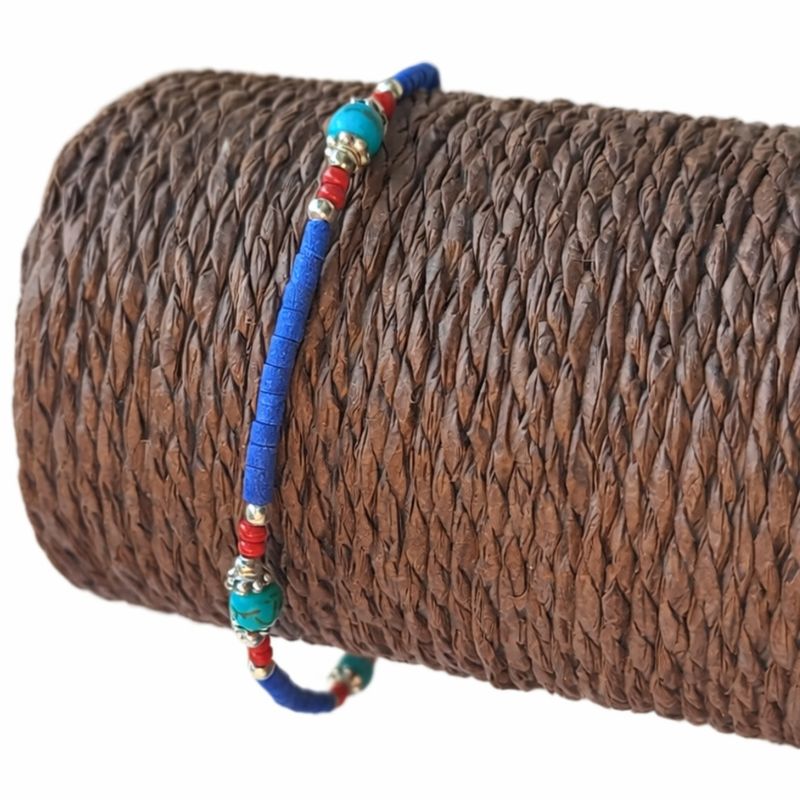Nepalesisches Armband mit extra feinem Edelstein - Blauer Onyx