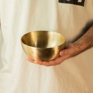 Mittlere Chaken-Klangschale, handgefertigt (ca. 500 g) – 15 cm