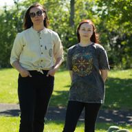 Nomad Sari Stonewashed Baumwoll-T-Shirt - Lebenskompass - Anthrazit - Klein