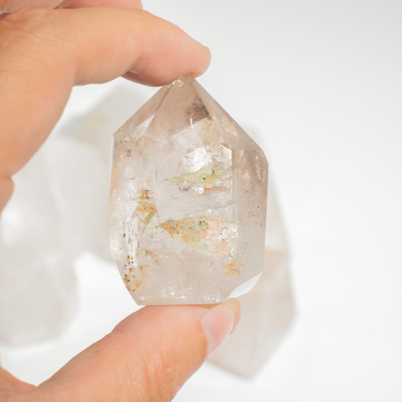 Edelsteinspitzen in großen Mengen, ca. 6 cm (0,5 kg) – Bergkristall (ca. 8 Stück)