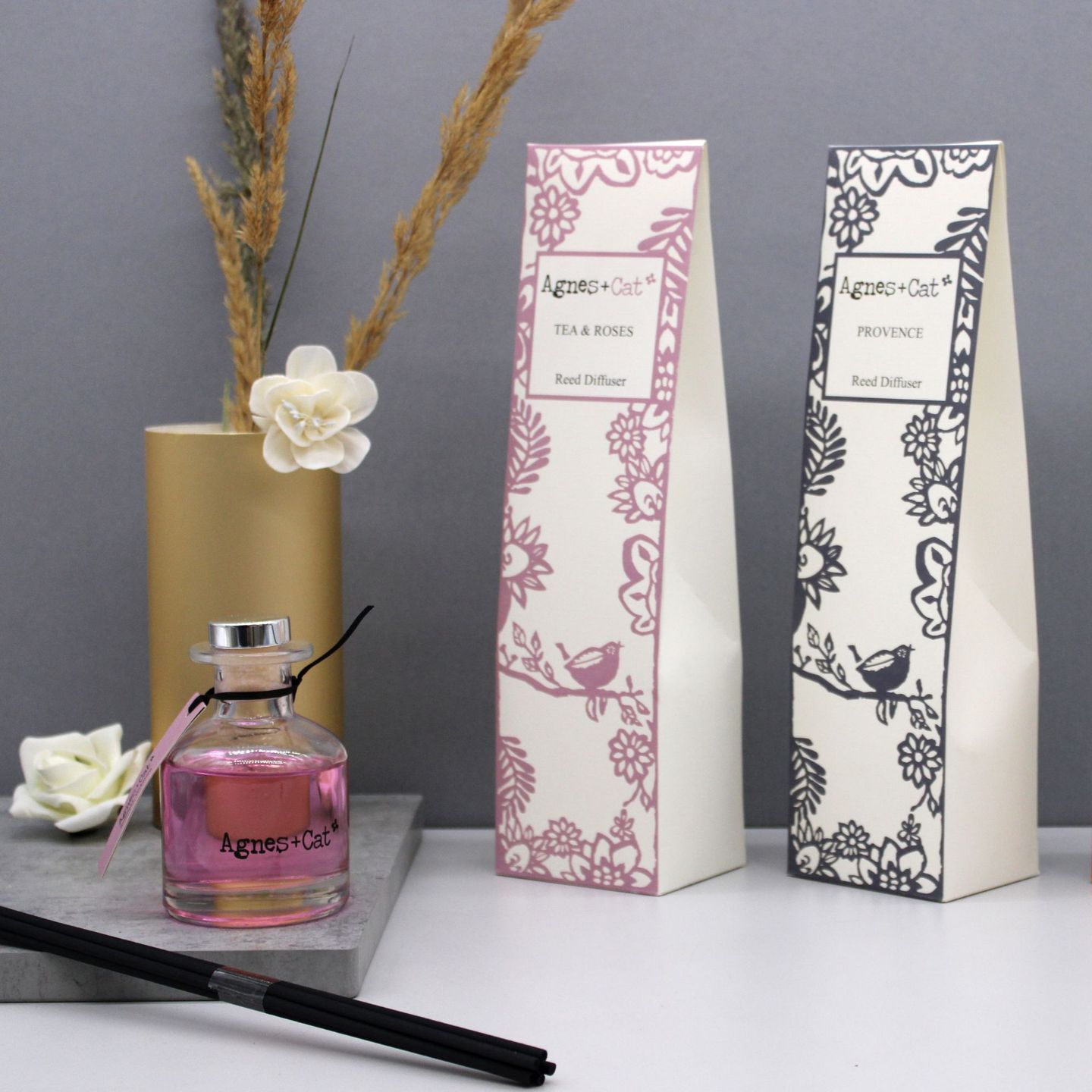 Agnes & Cat Diffusoren mit Rattanstäbchen 140 ml