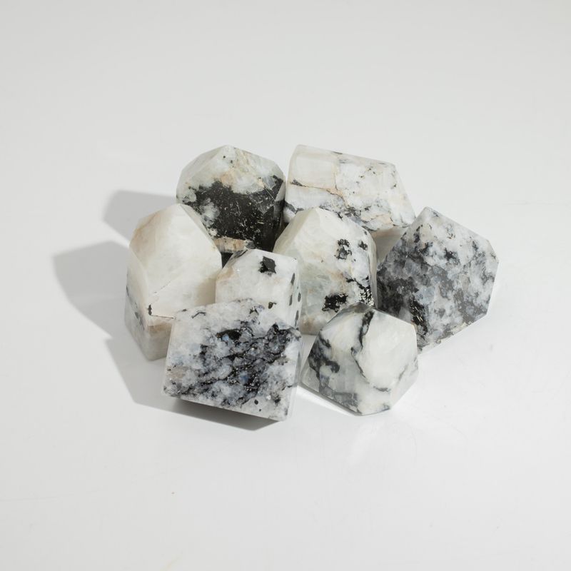 Edelsteinspitzen in großen Mengen, ca. 6 cm (0,5 kg) – afghanischer Lapislazuli (ca. 8 Stück)