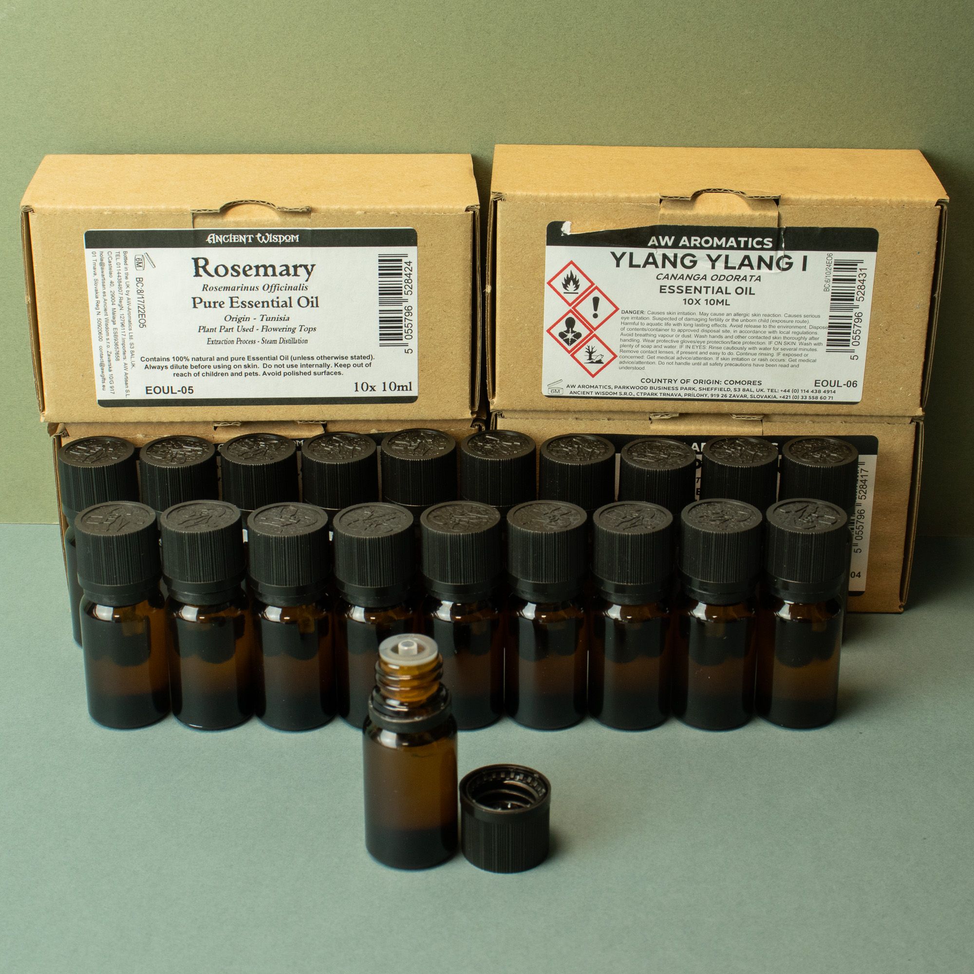 Ätherische Öle (ohne Etiketten) in der 10er-Box