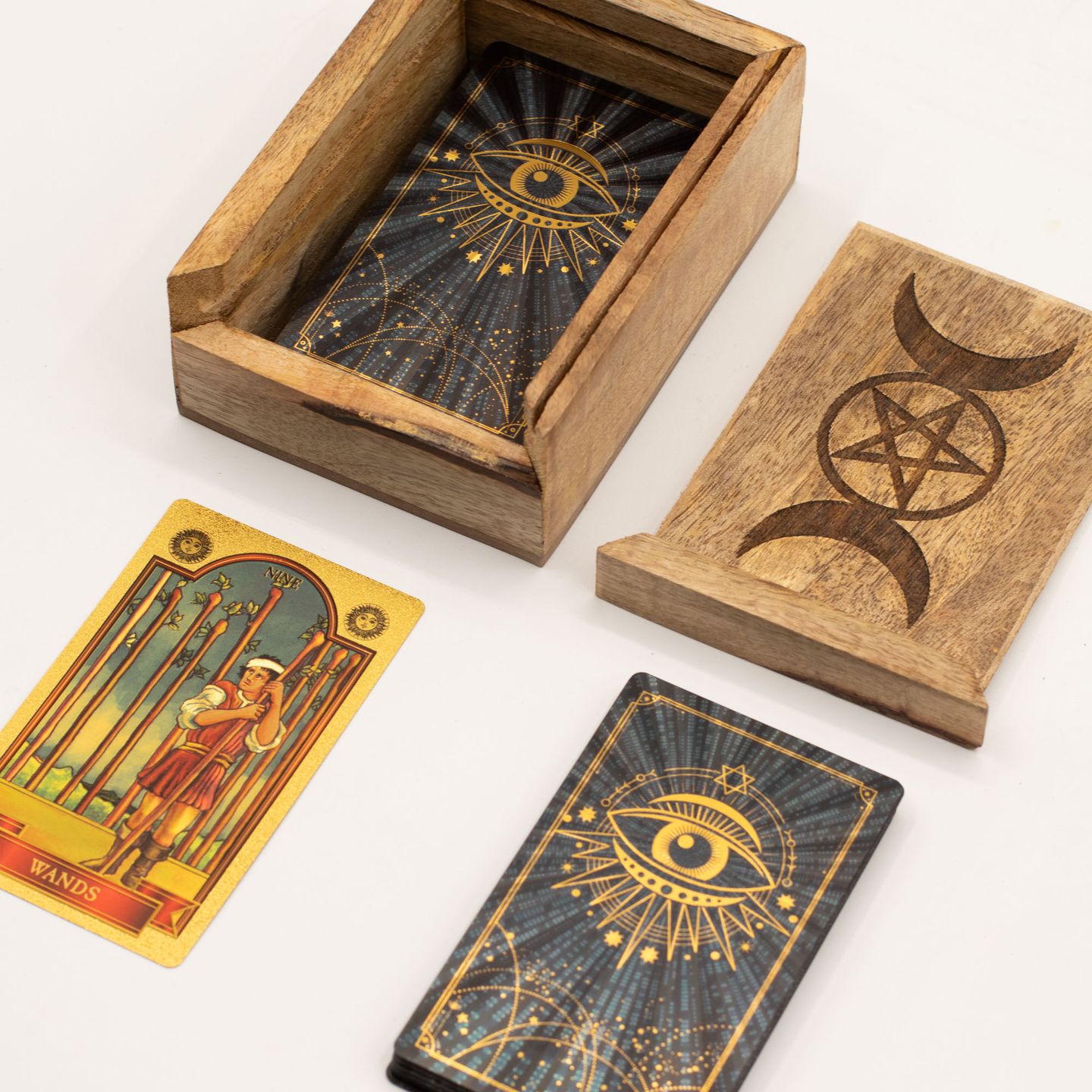 Kartenboxen mit Kartenhaltern