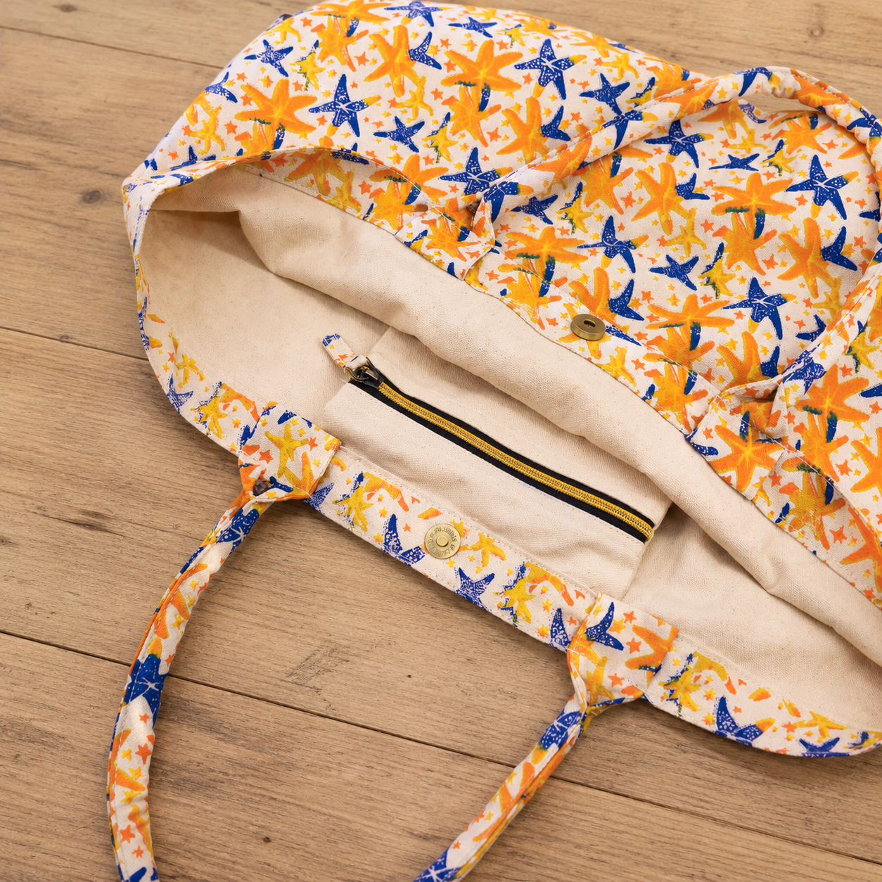 Große, bunte Taschen