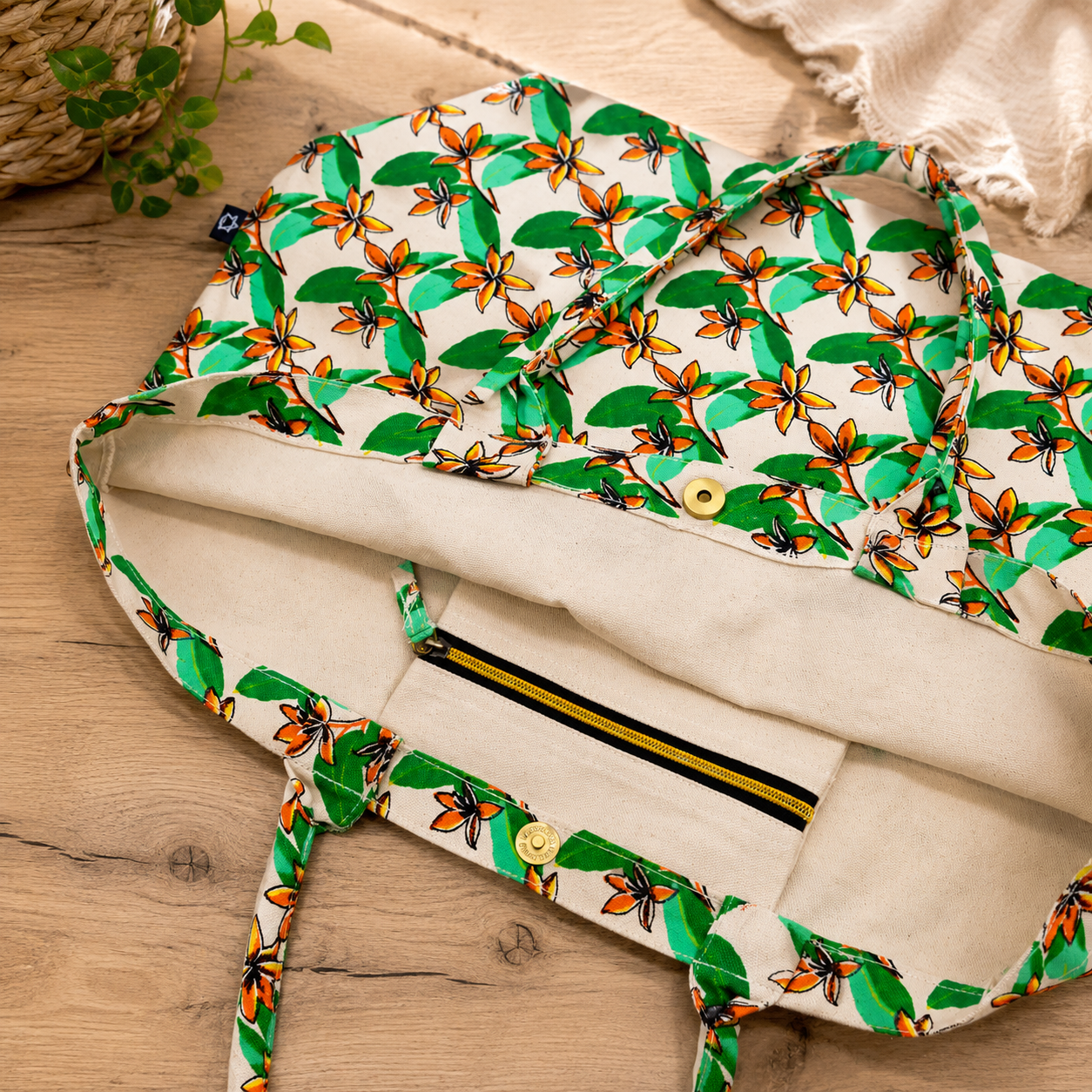 Große, bunte Taschen
